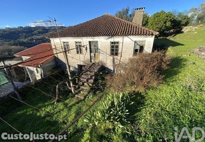 Casa de aldeia T3 em Vale de 229,00 m²