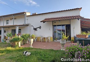 Prdio T3 em Ladoeiro de 210,00 m