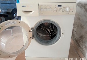 Máquina de lavar roupa bosch