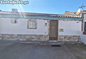 Casa de aldeia T2 em Santo Aleixo de 84,00 m�