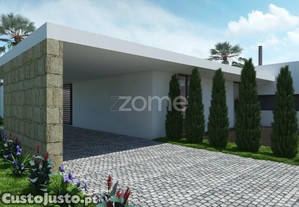 Moradia T3 +1 Térrea C/Piscina, Lote Com 611 M2...