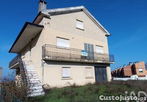 Casa T5 em Vimioso de 143,00 m