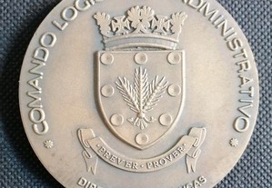 Medalha medalhão em metal Força Aérea do Comando Logístico Administrativo