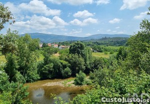 Terreno em Sarzedo de 1002,00 m