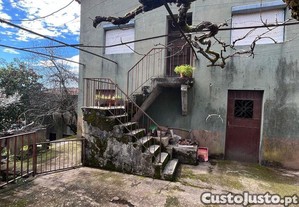 Casa / Villa T2 em Sobreira Formosa e Alvito da Beira de 82,00 m�