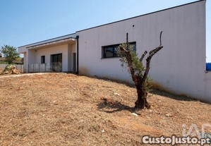 Casa / Villa T4 em So Miguel, Santa Eufmia e Rabaal de 193,00 m