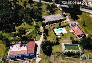 Quinta T5 em Corti�adas de Lavre e Lavre de 250,00 m�