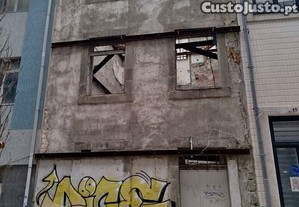 Prdio T10 em Cedofeita, Santo Ildefonso, S, Miragaia, So Nicolau e Vitria de 144,00 m