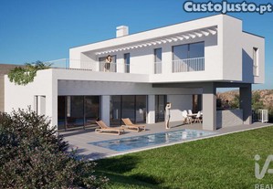 Casa / Villa T3 em Loulé (São Sebastião) de 330,00 m²