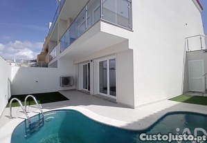 Casa / Villa T2 em Altura de 140,00 m�