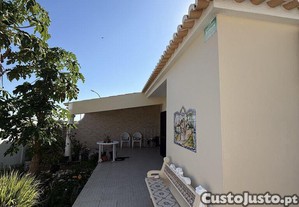 Casa / Villa T3 em Alcantarilha e Pra de 186,00 m