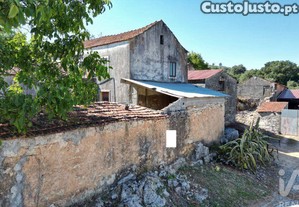 Casa de aldeia T2 em Degracias e Pombalinho de 403,00 m�