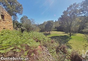 Casa / Villa em Alvares de 94,00 m�