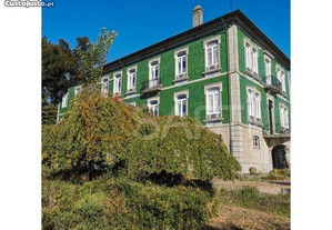 Uma Residência Um Fantástico Palácio Em Guimarães