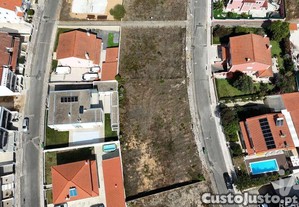 Terreno em Rio Maior de 240,00 m²