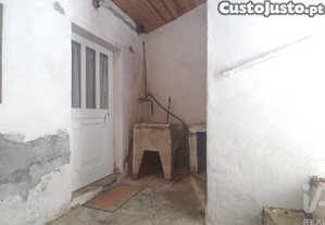 Casa / Villa T2 em Santa Maria, São Pedro E Matacães de 110,00 m²