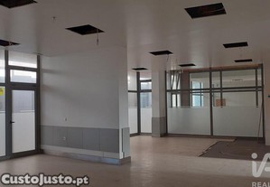 Loja / Estabelecimento Comercial em Glria E Vera Cruz de 265,00 m