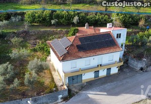 Casa / Villa T4 em Montes da Senhora de 350,00 m
