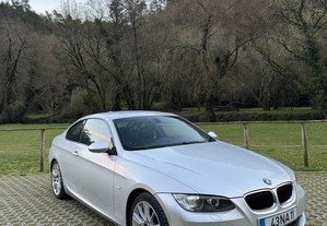 BMW 320 D Coupe 