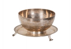 Taça salva prata coroa d José século XVIII