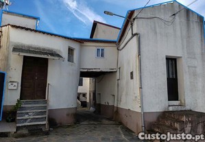 Casa / Villa T4 em Portela do Fojo-Machio de 99,00 m²