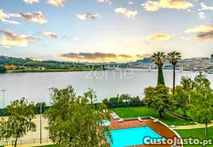 Apartamento T4 - Vista Rio - Piscina - 4...