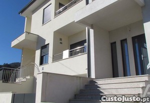 Casa / Villa T3 em Aguiã de 208,00 m²