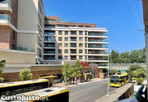 T2 junto metro Odivelas