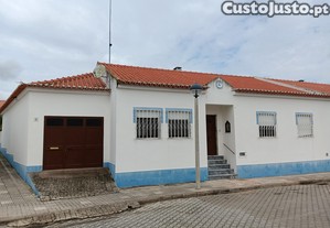 Moradia T3 com Garagem e Logradouro em Santa Susana - Alcácer do Sal