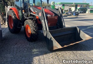 Trator Kubota M5-112 com Carregador frontal