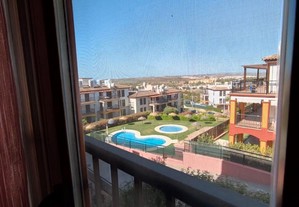 T2 férias:Vista para Guadiana, Algarve Português e Algarve Espanhol/Condomínio Fechado c/6 piscinas