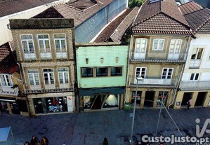 Pr�dio em Penafiel de 268,00 m�