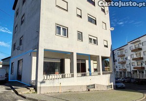 Loja / Estabelecimento Comercial em Proen�a-a-Nova e Peral de 84,00 m�