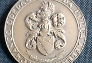 Medalha medalhão em metal da Força Aérea Portuguesa do Comando Operacional da Força Aérea