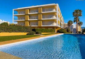 Apartamento t1 com terraço em condomínio privado com piscina, em portimão