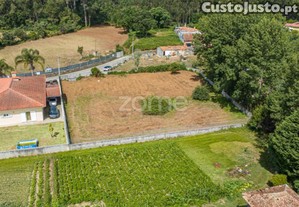 Terreno Urbanizável Com 1587M2 Em Grijó, V.N Gaia