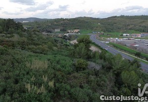Terreno em Santa Maria, São Pedro E Matacães de 268,00 m²