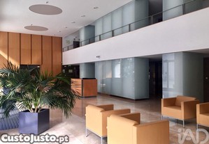 Escritrio em Parque das Naes de 33,00 m