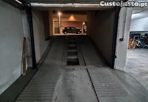 Garagem Espinho Rua 39