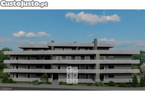 Novos Apartamentos T3 Em Loureiro, Oliveira De...