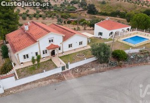Casa / Villa T6 em Azoia de Cima e Tremês de 298,00 m²