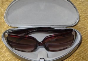 Óculos Sol, massa, lentes castanhos, anti reflexo, com caixa - Ótica Santana