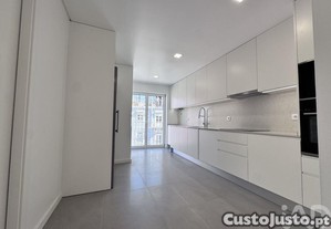 Apartamento T3 em Arroios de 123,00 m²