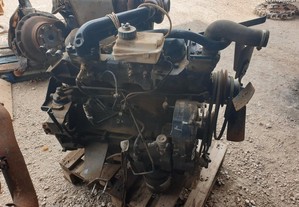 Trator-Motor IVECO Turbo 8045-25S