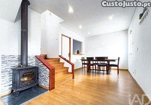 Casa / Villa T2 em Viana do Castelo (Santa Maria Maior e Monserrate) e Meadela de 90,00 m²