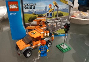Lego City 60054 - Camião de Reparação de Candeeiros de rua
