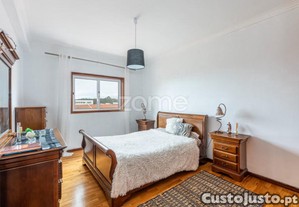 Moradia T8, Em Silvalde, Espinho