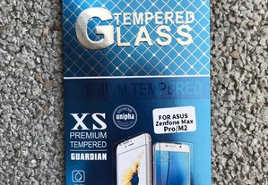 Película vidro temperado Asus Zenfone Max Pro M2