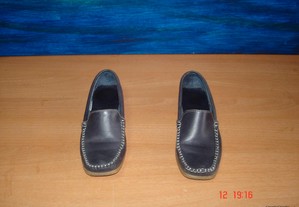 Sapatos marca Bata (Espanhol) nº 37