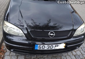 Opel Astra 1.4 - 01